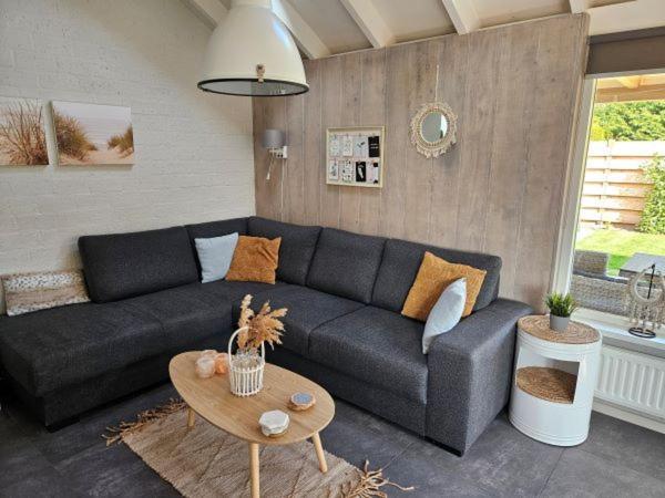 Bungalow Schotvanger เอ็กมอนด์ อาน เดน ฮูฟ ภายนอก รูปภาพ