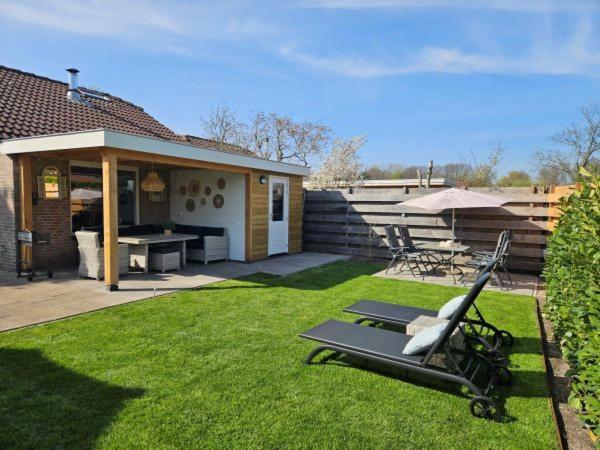 Bungalow Schotvanger เอ็กมอนด์ อาน เดน ฮูฟ ภายนอก รูปภาพ